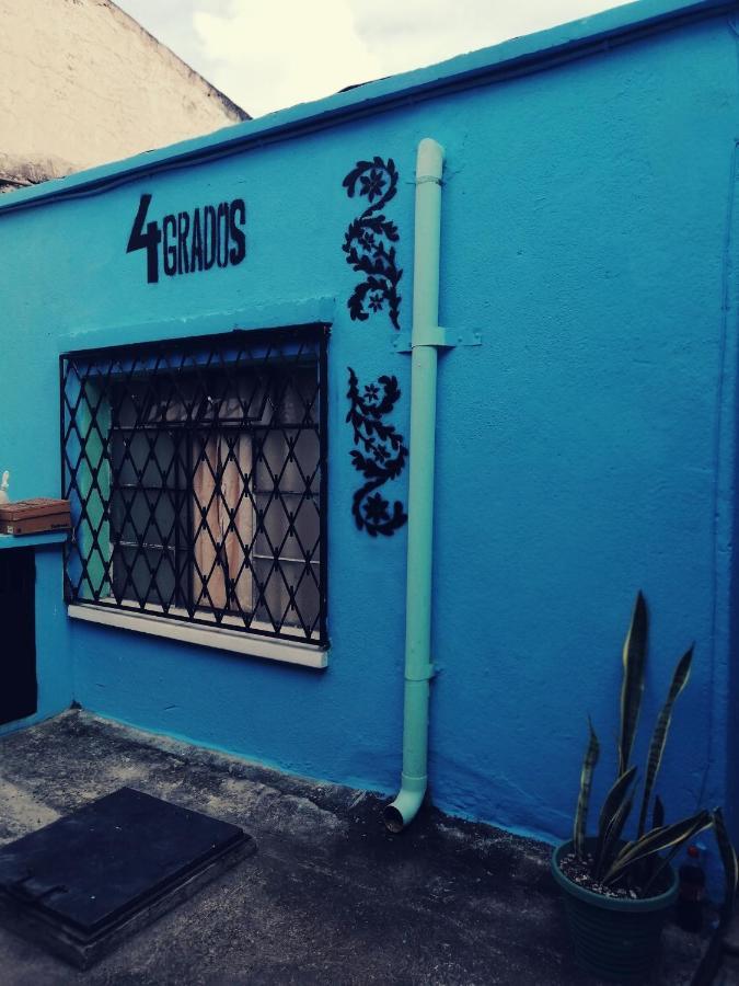 4 Grados Hostel Guatemala City Екстериор снимка