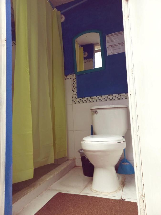 4 Grados Hostel Guatemala City Екстериор снимка