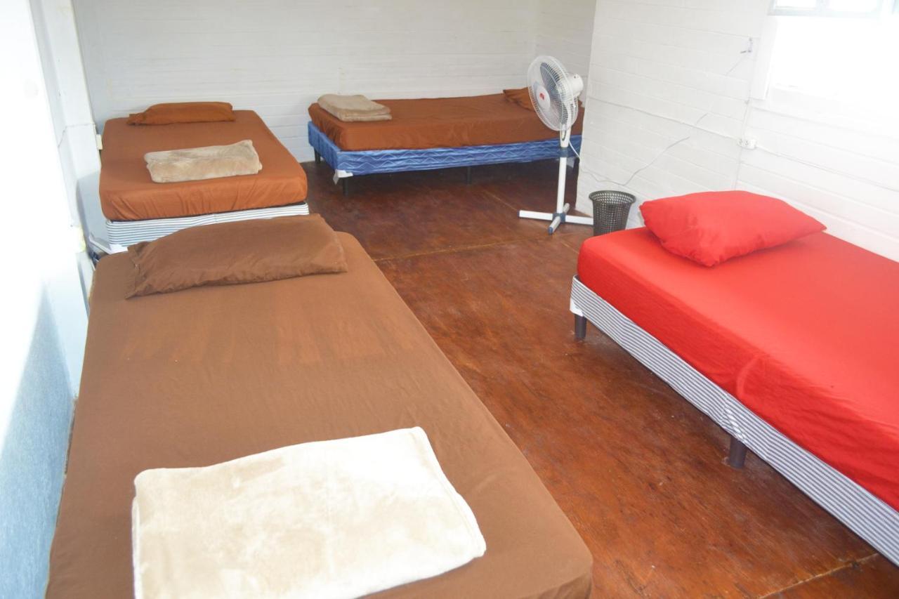 4 Grados Hostel Guatemala City Екстериор снимка